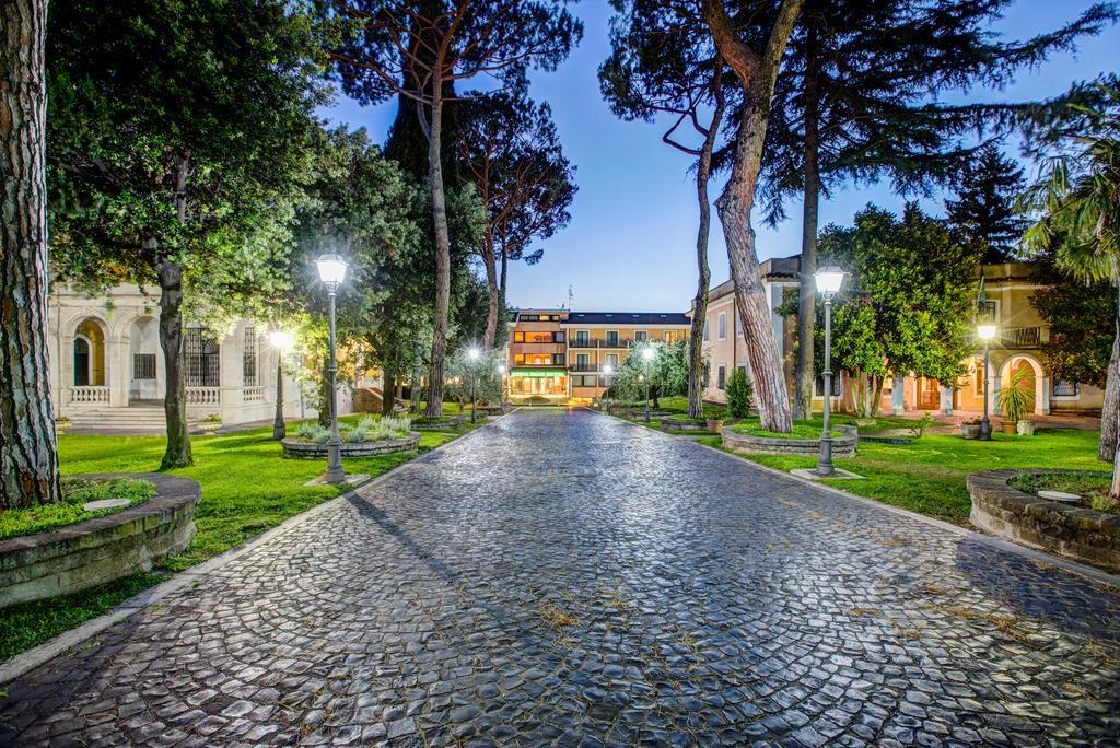 Appia Park Hotel Rome Exterior photo